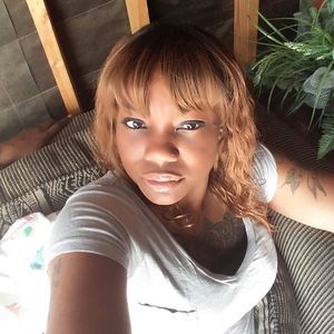 Meet your Posher, Nelly